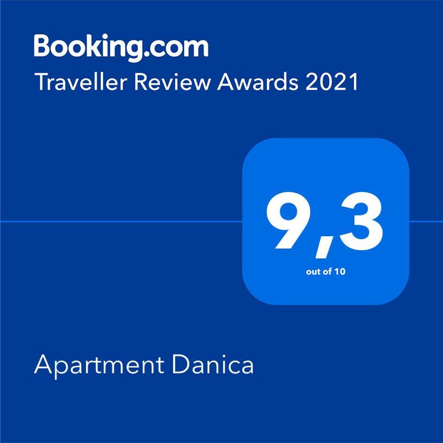 Apartment Danica Maslenica Bagian luar foto